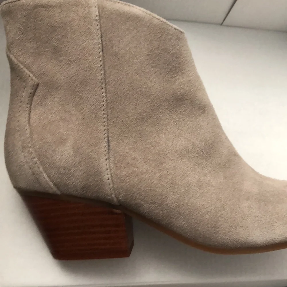 Nine West Gray Suede Tristan Ankle Boots